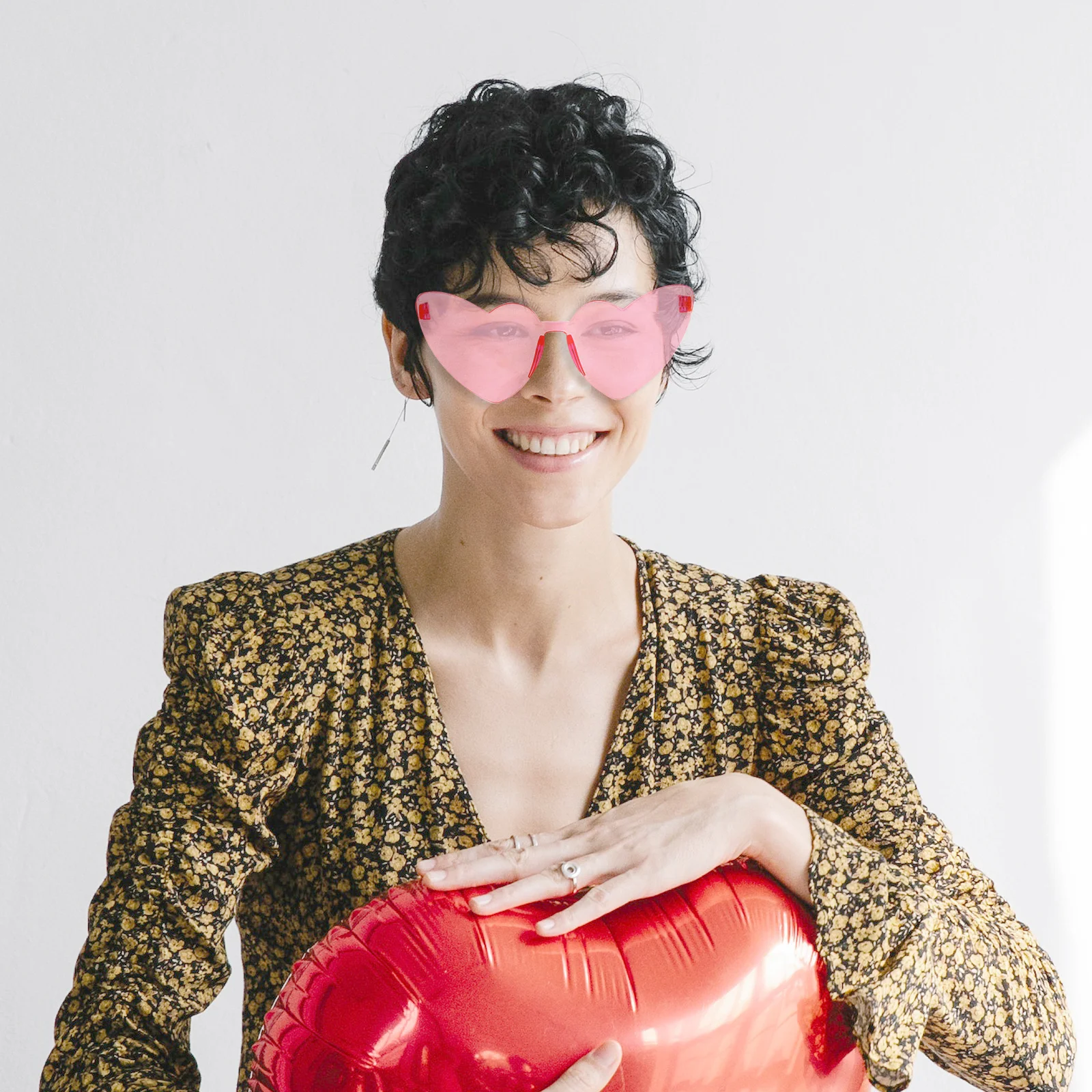 Heart Sunglasses Pc Material Lightweight Trendy Sunglasses Party Eyeglasses for Women Men Bachelorette Birthday Wedding
Heart Sunglasses Pc Material Lightweight Trendy Sunglasses Party Eyeglasses for Women Men Bachelorette Birthday Wedding