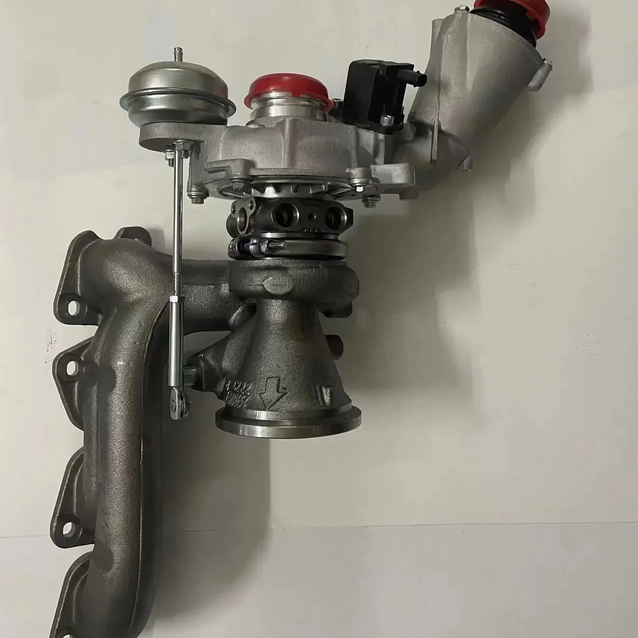 2740901680 2740904080 2740902380 2740901980 2740903280 2740903480 2740905980 Turbocharger for C250 C300 E250 E200 E300
2740901680 2740904080 2740902380 2740901980 2740903280 2740903480 2740905980 Turbocharger for C250 C300 E250 E200 E300
