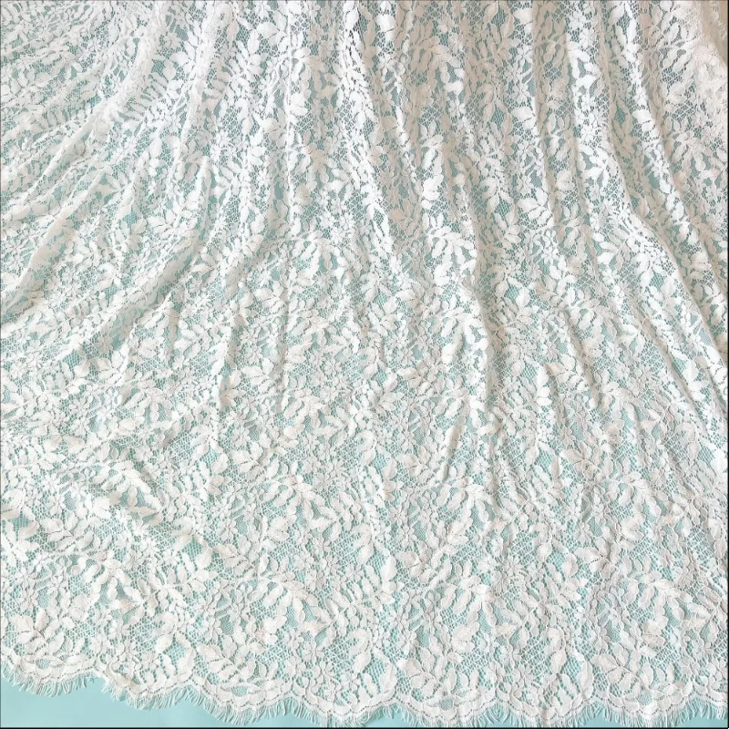 New Style Leaf Strand Three Dimensional French Eyelash Lace Fabric For Wedding Dresses Clothing And Fabric Decoration
New Style Leaf Strand Three Dimensional French Eyelash Lace Fabric For Wedding Dresses Clothing And Fabric Decoration