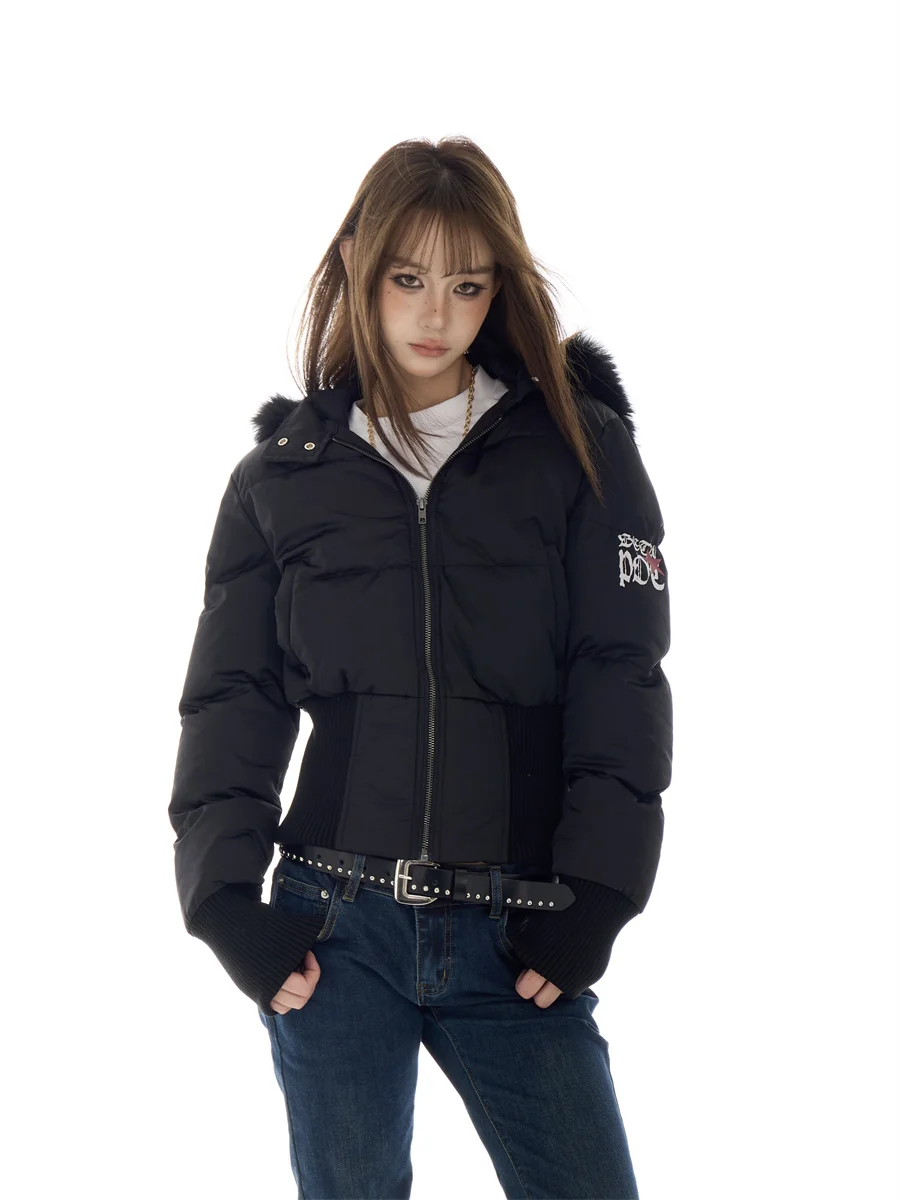 Street Style Thickened Short Cotton Jacket Women's Slim Fit Coat with Fur Collar Warm And Stylish Quilted Zipper Closure
Street Style Thickened Short Cotton Jacket Women's Slim Fit Coat with Fur Collar Warm And Stylish Quilted Zipper Closure