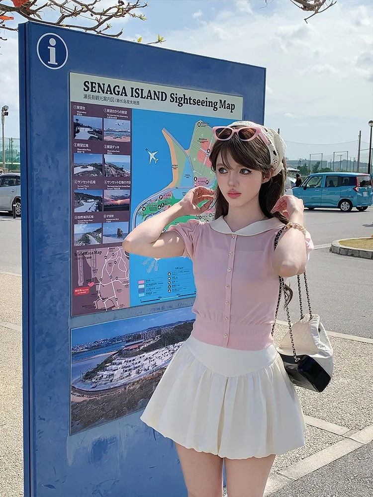 Тонкий летний женский топ с воротником-стойкой и рюшами, в корейском стиле, облегающий, однотонный, с вязаными рукавами-крылышками
Тонкий летний женский топ с воротником-стойкой и рюшами, в корейском стиле, облегающий, однотонный, с вязаными рукавами-крылышками