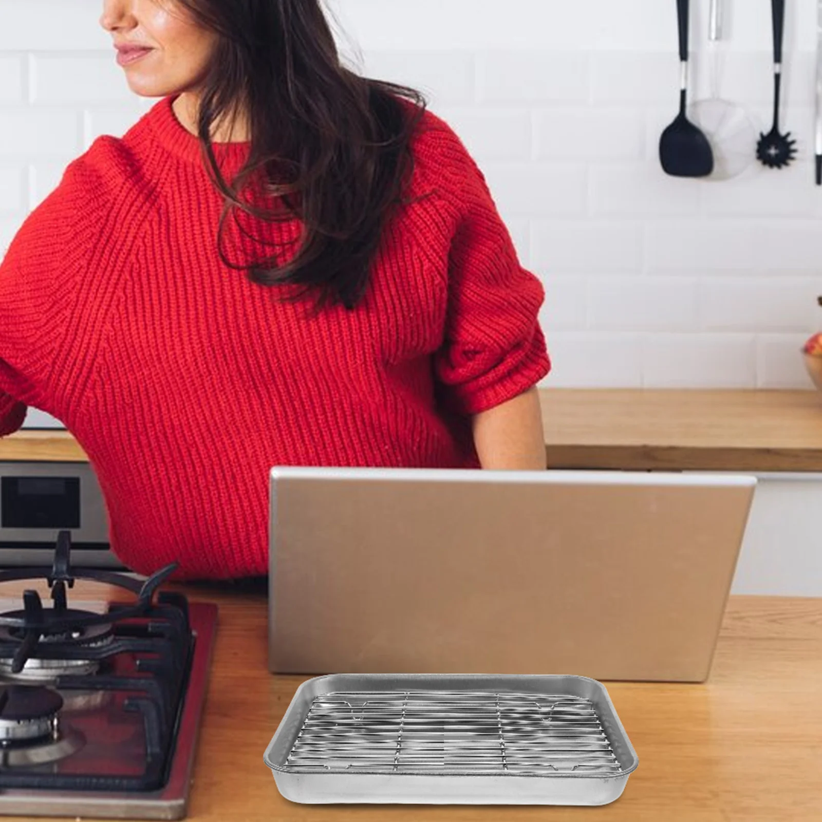 Прямоугольный поднос из нержавеющей стали с плоским дном, сетчатая стойка для гриля, выпечки, жарки, дренажа масла, кухонная сковорода для жарки
Прямоугольный поднос из нержавеющей стали с плоским дном, сетчатая стойка для гриля, выпечки, жарки, дренажа масла, кухонная сковорода для жарки