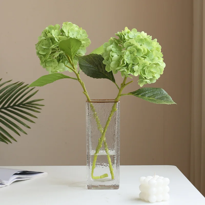 3D artificial hydrangea flower, a decorative floral arrangement for home, dining room, and bedroom, made of simulated film
3D artificial hydrangea flower, a decorative floral arrangement for home, dining room, and bedroom, made of simulated film