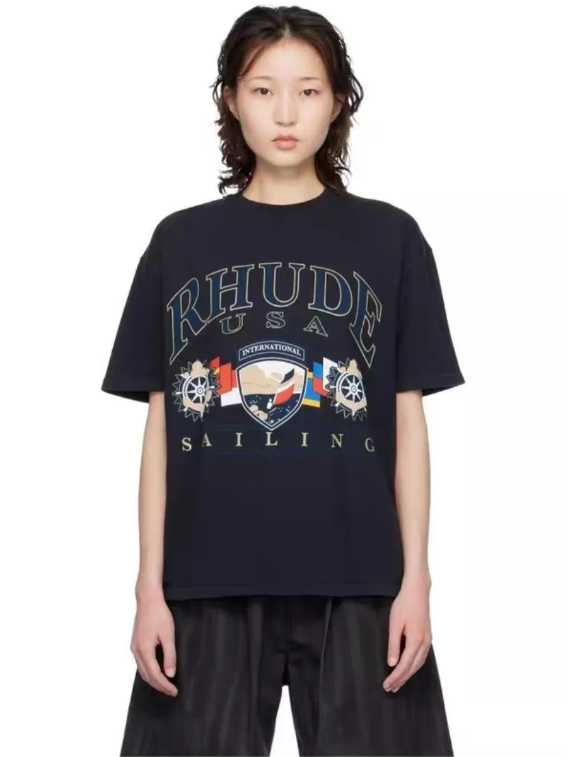 Loose Fit round Neck Short Sleeve T-Shirt Unisex Printed American High Street Logo Design Comfortable Breathable Cotton Top
Loose Fit round Neck Short Sleeve T-Shirt Unisex Printed American High Street Logo Design Comfortable Breathable Cotton Top