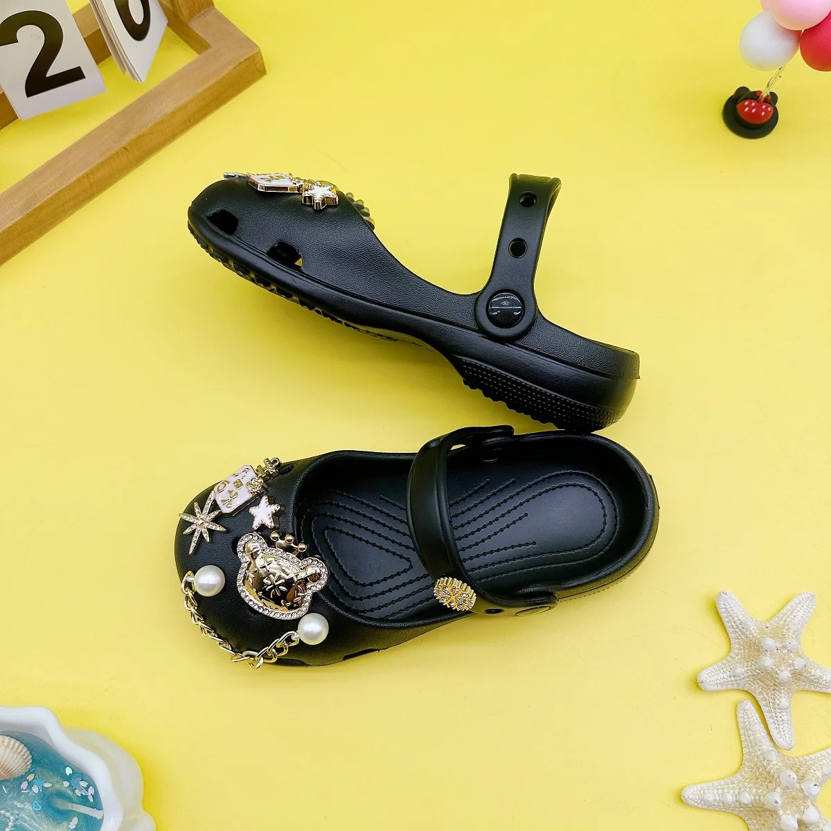 Summer Cartoon Crown Gold Bear Ballet Shoes Mary Jane Girls' Closed-Toe Sandals Beach Shoes Clogs
Summer Cartoon Crown Gold Bear Ballet Shoes Mary Jane Girls' Closed-Toe Sandals Beach Shoes Clogs
