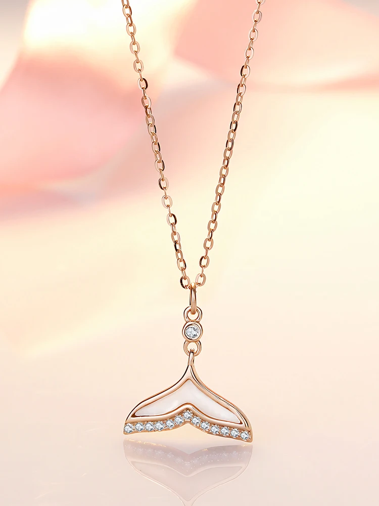 Женское ожерелье из серебра S925 пробы с кулоном «русалка», «рыбий хвост», перламутровый кулон из циркония, цепочка на ключицу, повседневная одежда, праздничные подарки
Женское ожерелье из серебра S925 пробы с кулоном «русалка», «рыбий хвост», перламутровый кулон из циркония, цепочка на ключицу, повседневная одежда, праздничные подарки