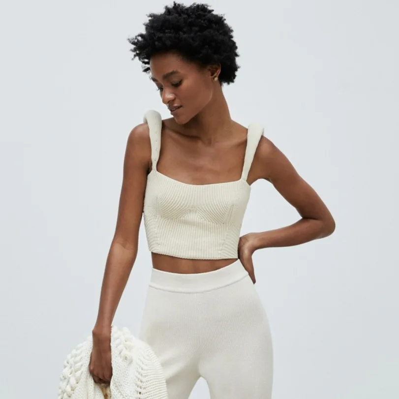Summer Sexy Straps Knit Tank Tops for Women Fashion Backless Vest Sweater White Sleeveless Cropped Tops Holidays Clothing 2025
Summer Sexy Straps Knit Tank Tops for Women Fashion Backless Vest Sweater White Sleeveless Cropped Tops Holidays Clothing 2025