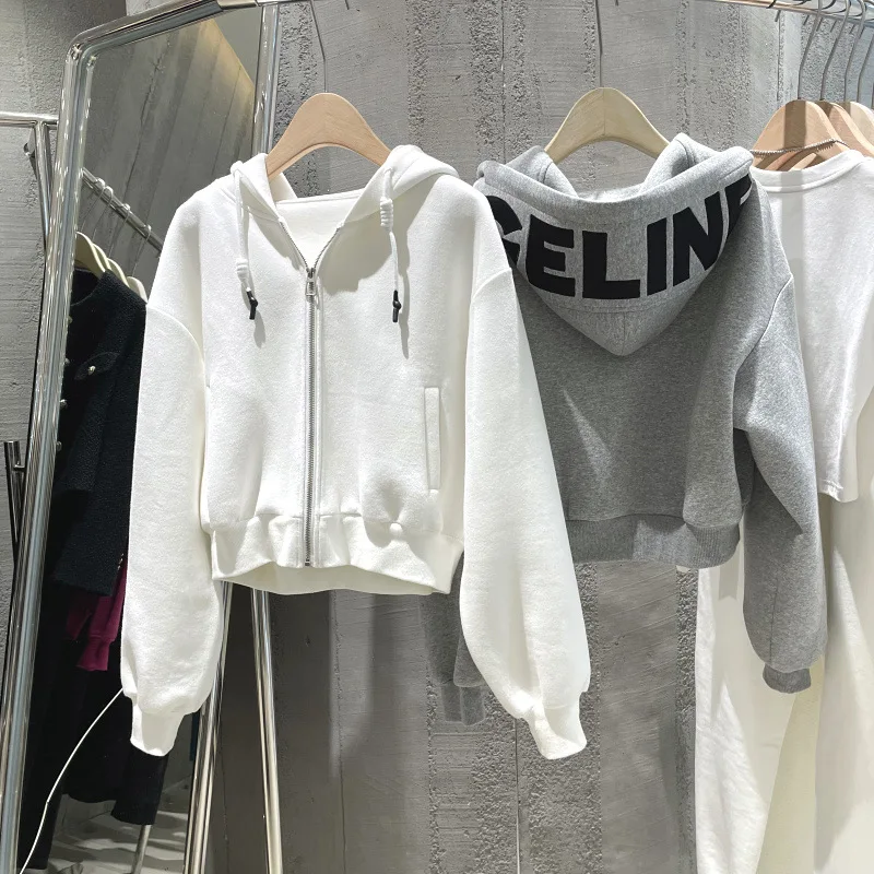 New Spring and Autumn Women's Loose Hat Cardigan Coat Fashion Casual Hooded Cord Retrieving Sweater
New Spring and Autumn Women's Loose Hat Cardigan Coat Fashion Casual Hooded Cord Retrieving Sweater