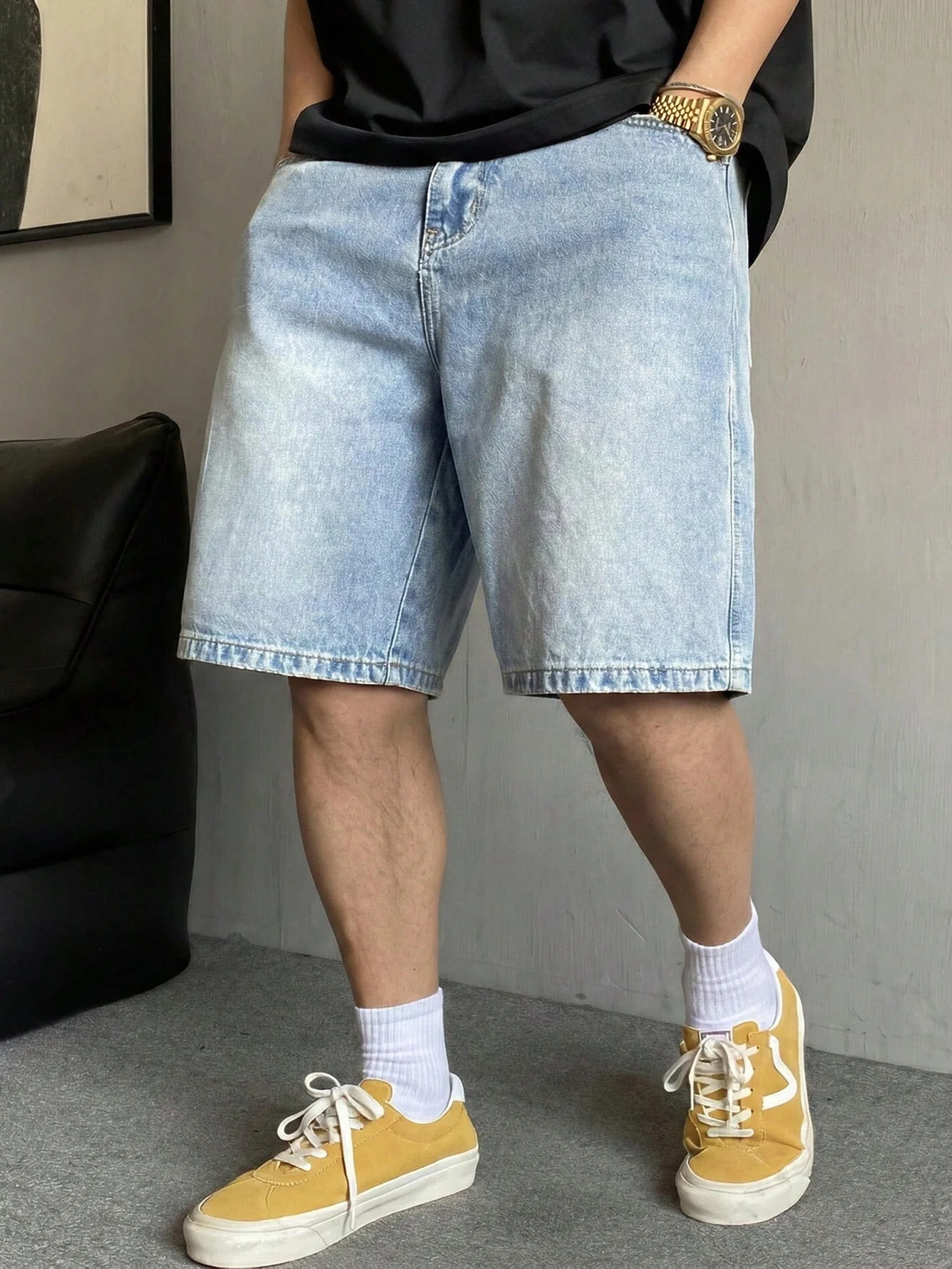 Men's Slim Jeans Comfort No accessories or belts included
Men's Slim Jeans Comfort No accessories or belts included