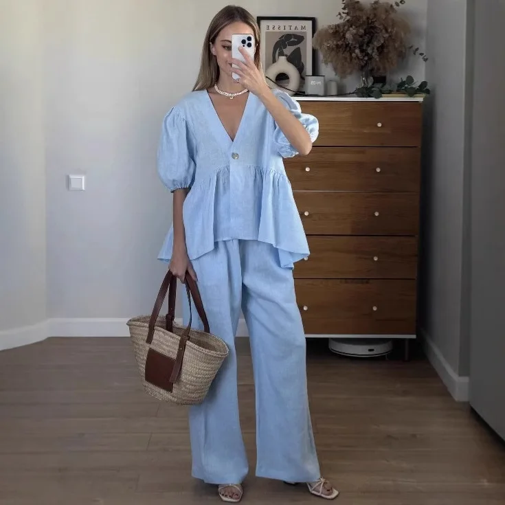 Blue Casual Pants Sets Women V Neck Puff Sleeve Blouse+Elastic Waist Trouser Suits Spring Simple Fashion Elegant Two- Piece Set
Blue Casual Pants Sets Women V Neck Puff Sleeve Blouse+Elastic Waist Trouser Suits Spring Simple Fashion Elegant Two- Piece Set