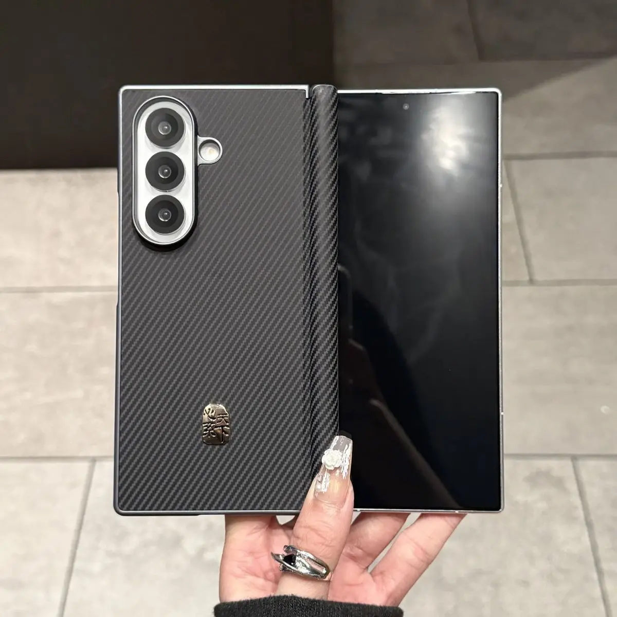 For Samsung Galaxy Z Fold 7 6 Case New Customized Busines Fiber Texture Flip Cover For Galaxy Fold7 Shockproof Skin Friendly
For Samsung Galaxy Z Fold 7 6 Case New Customized Busines Fiber Texture Flip Cover For Galaxy Fold7 Shockproof Skin Friendly
