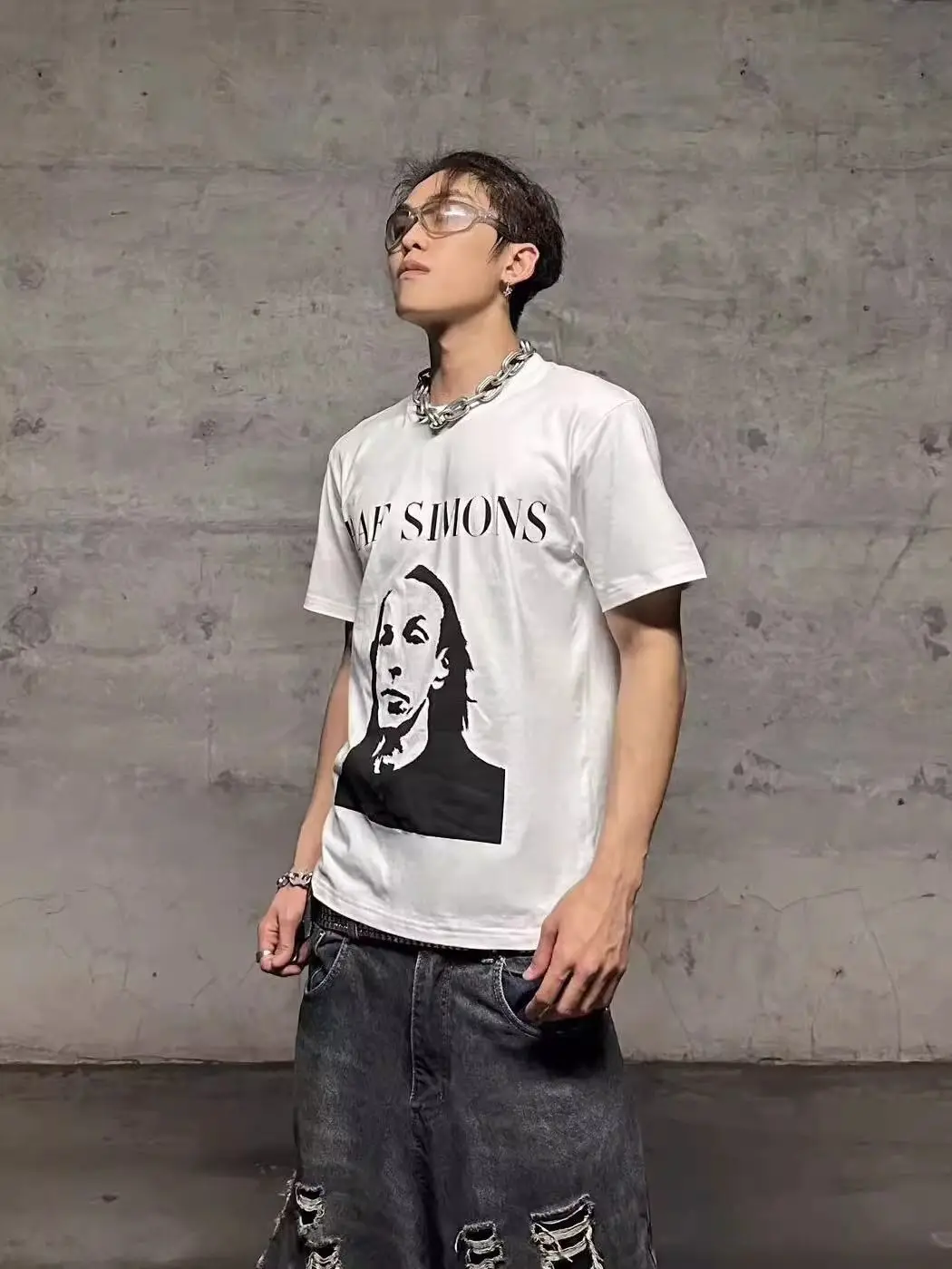American Retro Rock Letter Print Men's and Women's Short-sleeved T-shirt Top Loose Couple Street Pure Cotton Round Neck Tide T
American Retro Rock Letter Print Men's and Women's Short-sleeved T-shirt Top Loose Couple Street Pure Cotton Round Neck Tide T