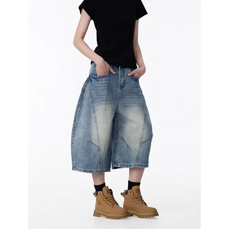 ZHIZOU Women Cargo Short Jeans American Vintage Y2K Straight Streetwear Wide Leg Pants High Waist Summer Knee Length Denim Short
ZHIZOU Women Cargo Short Jeans American Vintage Y2K Straight Streetwear Wide Leg Pants High Waist Summer Knee Length Denim Short