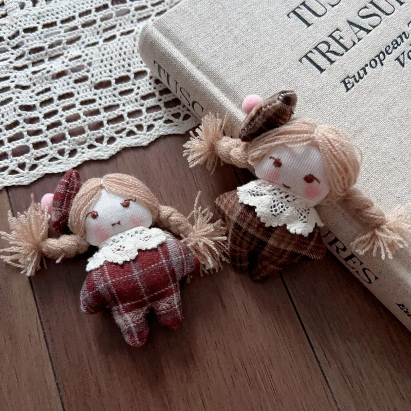 Wonderful Cartoon Girl Hair Clip Handmade Fabric Brooch Pendant Lightweight Cute for Kids Shoes Socks Hat Bag Clothing Trim
Wonderful Cartoon Girl Hair Clip Handmade Fabric Brooch Pendant Lightweight Cute for Kids Shoes Socks Hat Bag Clothing Trim
