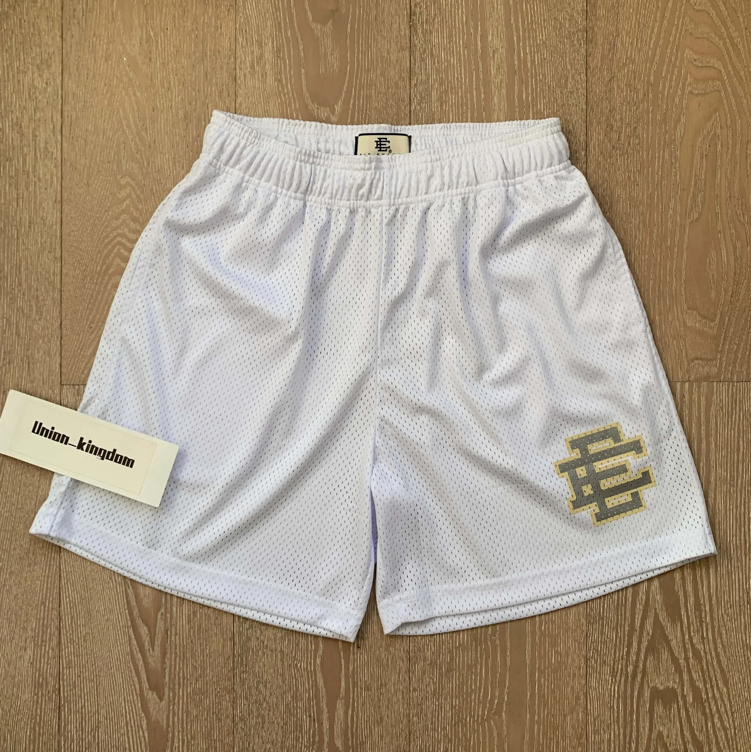 2025 nuevos pantalones cortos de moda para hombres, pantalones cortos de tendencia de calle, secado rápido, impresión 3D
2025 nuevos pantalones cortos de moda para hombres, pantalones cortos de tendencia de calle, secado rápido, impresión 3D