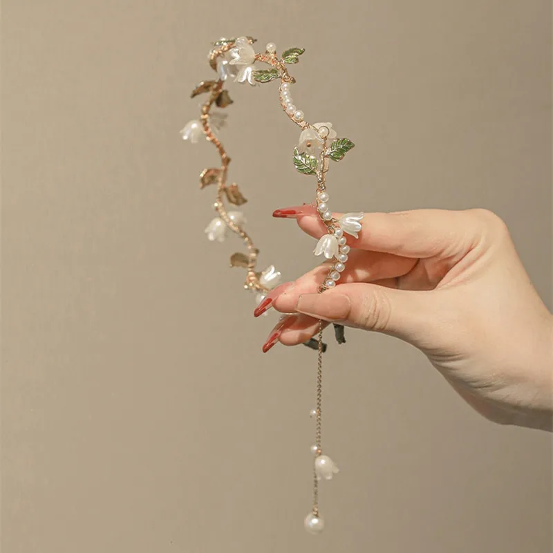 Fairy hair tie headband, simple and personalized pearl lily of the valley headband
Fairy hair tie headband, simple and personalized pearl lily of the valley headband
