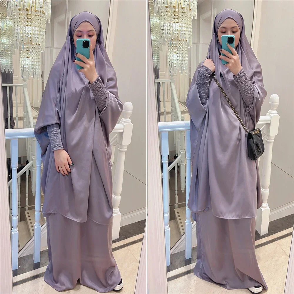 Robe for Women 2 Piece Set Muslim Prayer Garment Hijab Dress Abaya Long Khimar Ramadan Gown Abayas Dubai Islamic Clothing Sets
Robe for Women 2 Piece Set Muslim Prayer Garment Hijab Dress Abaya Long Khimar Ramadan Gown Abayas Dubai Islamic Clothing Sets