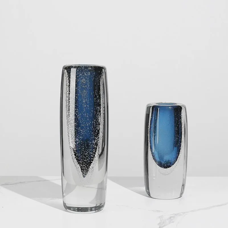 Dark blue mystery glass vase ornament, soft decoration, living room coffee table, dining table, high-end flower arrangement
Dark blue mystery glass vase ornament, soft decoration, living room coffee table, dining table, high-end flower arrangement