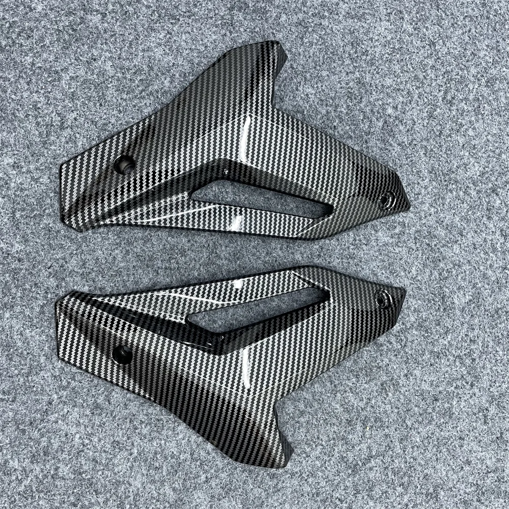 The ABS motorcycle fairing is suitable for the S1000R lower cover and lower plate with carbon fiber paint in 2014 2015 2016
The ABS motorcycle fairing is suitable for the S1000R lower cover and lower plate with carbon fiber paint in 2014 2015 2016