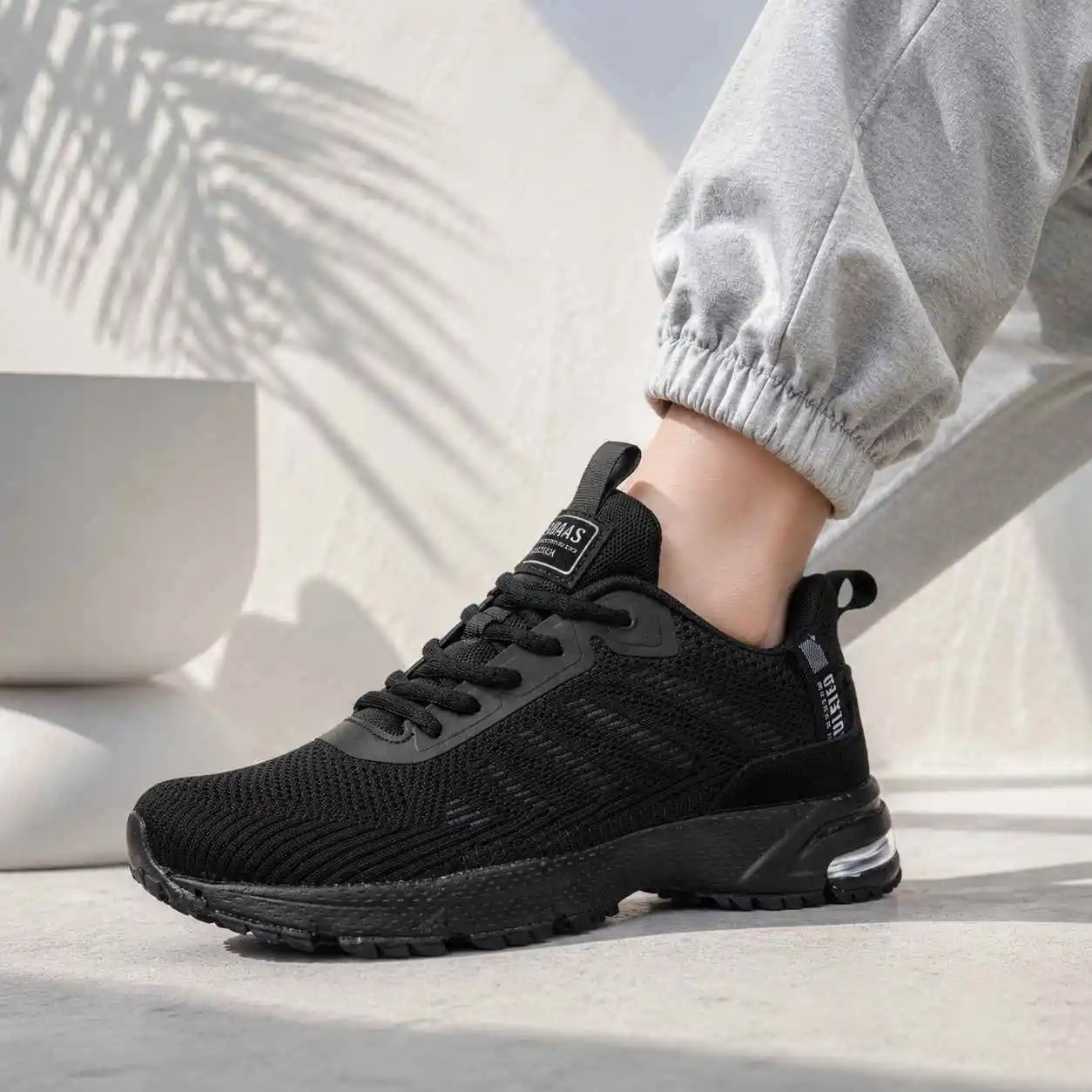 Baasploa Men Large Size Sport Trainers Lightweight Air Knit Sneakers Comfortable Fitness Walking Shoes EU 41-50
Baasploa Men Large Size Sport Trainers Lightweight Air Knit Sneakers Comfortable Fitness Walking Shoes EU 41-50