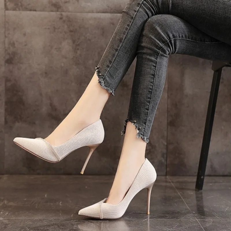 Womens Pointed Toe High Heel Luxury Brand Elegant Casual Women Sexy Party Pumps Designer Woman Fad Pumps Sandalias Mujer Tacones 
Womens Pointed Toe High Heel Luxury Brand Elegant Casual Women Sexy Party Pumps Designer Woman Fad Pumps Sandalias Mujer Tacones