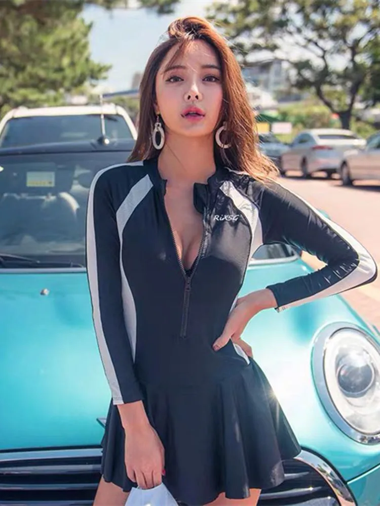 Swimsuit Women's Spring Long Sleeve Swimsuit One Piece Skirt Style Conservative Cover Belly Show Thin
Swimsuit Women's Spring Long Sleeve Swimsuit One Piece Skirt Style Conservative Cover Belly Show Thin