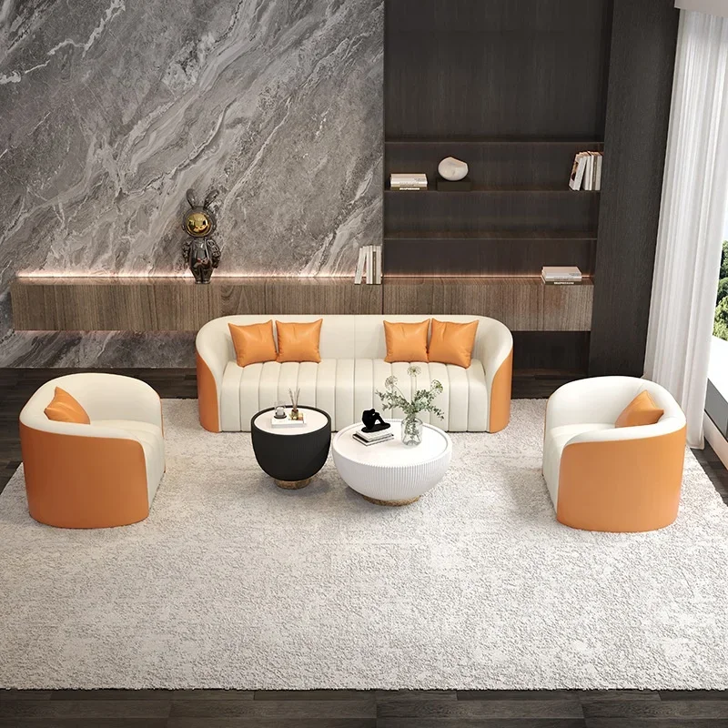 Офисный диван в кожаном гостиной, приемной, комнате ожидания, роскошный современный диван для гостиной для ресторана, отеля
Офисный диван в кожаном гостиной, приемной, комнате ожидания, роскошный современный диван для гостиной для ресторана, отеля