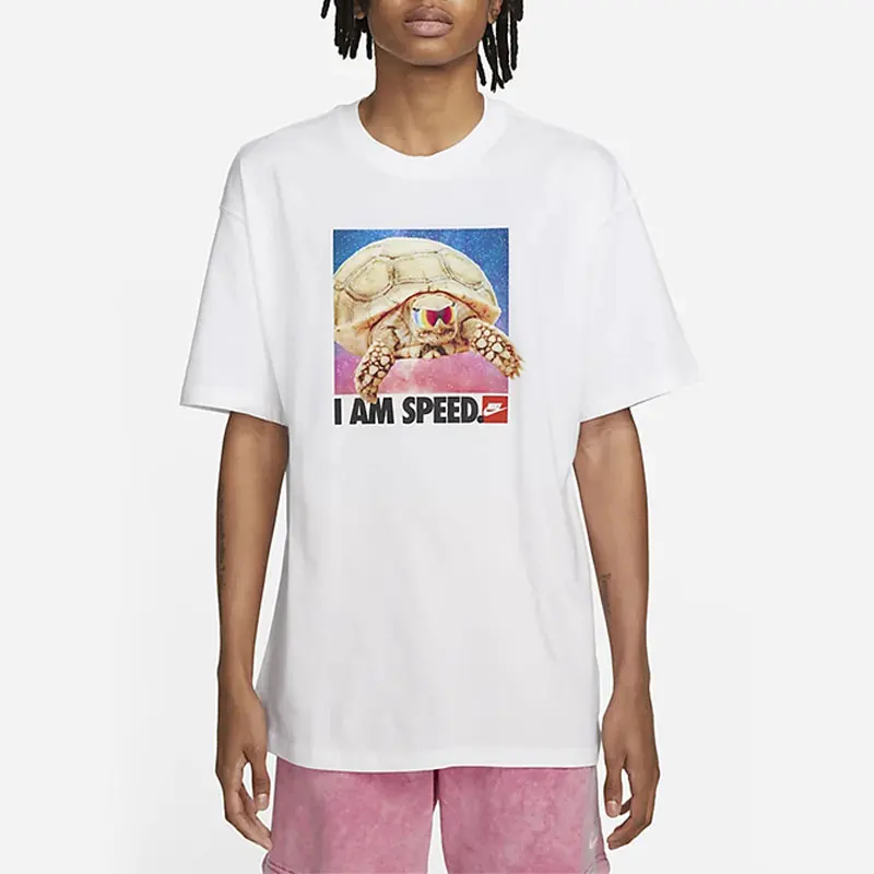 Nike genuine new men's loose round neck sports short sleeved T-shirt FD1351-100
Nike genuine new men's loose round neck sports short sleeved T-shirt FD1351-100