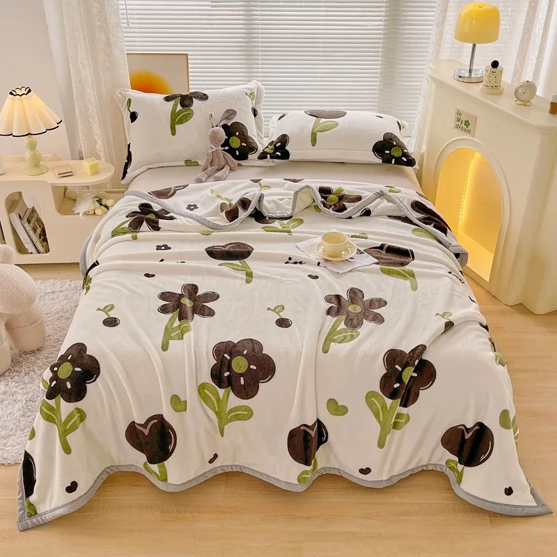 Cartoon Black Flower Theme Bedroom Blanket Living Room Bathroom Warm Throw Blanket Gifts for Girls Children Women No Pillowcase
Cartoon Black Flower Theme Bedroom Blanket Living Room Bathroom Warm Throw Blanket Gifts for Girls Children Women No Pillowcase