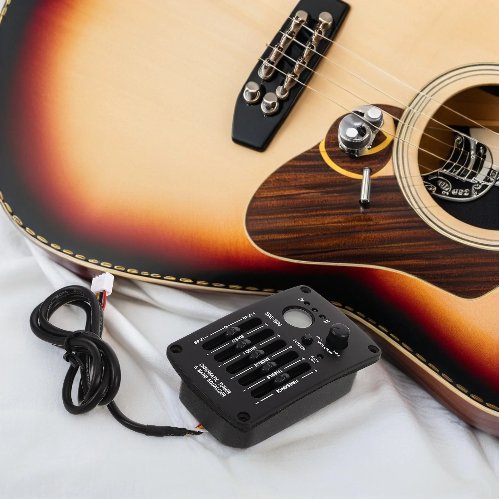 Electric Box Folk Guitar Musical Instrument Equalizer Tuner for Acoustic Guitars
Electric Box Folk Guitar Musical Instrument Equalizer Tuner for Acoustic Guitars