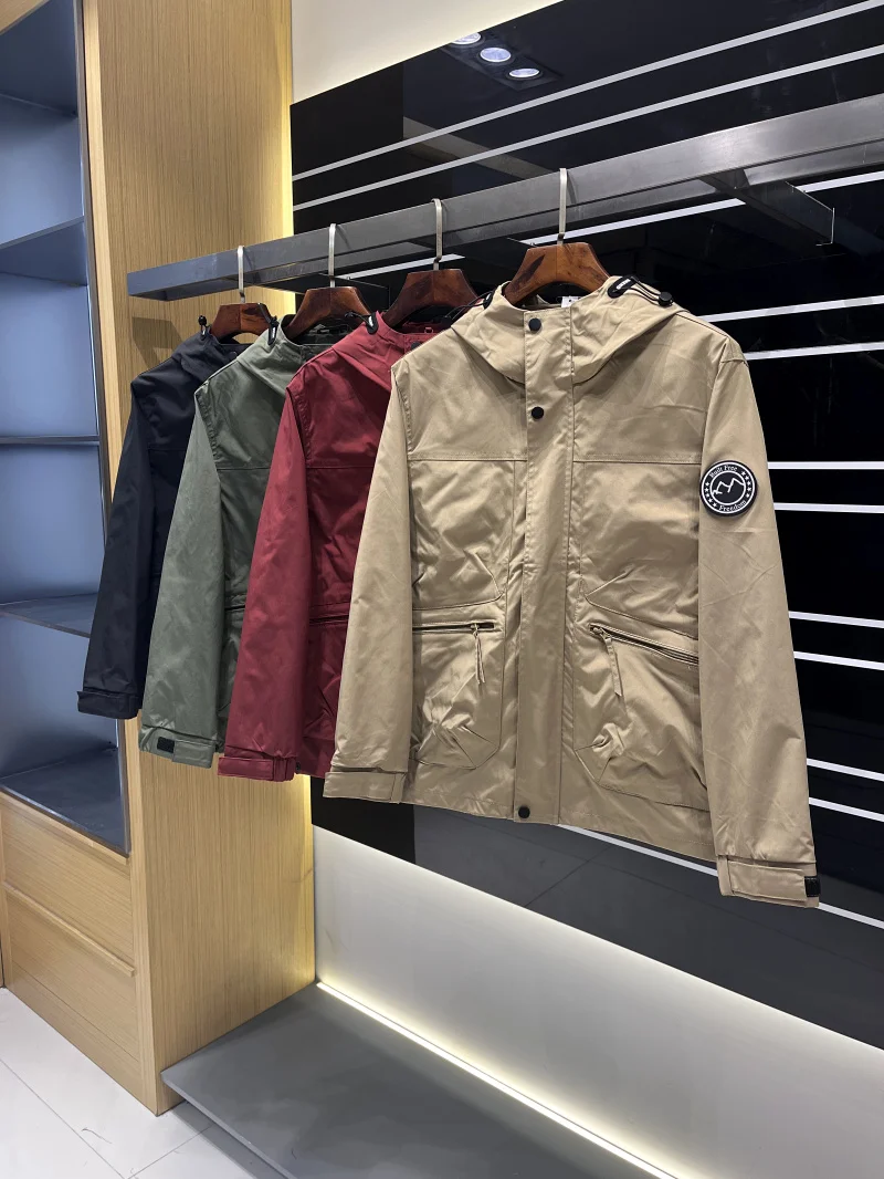 Tech Tee-Proof Fabric Men's Outdoor Spor Casual Hooded Jaet Breathable Wear Resistant Autumn Winter Polyester Fiber
Tech Tee-Proof Fabric Men's Outdoor Spor Casual Hooded Jaet Breathable Wear Resistant Autumn Winter Polyester Fiber