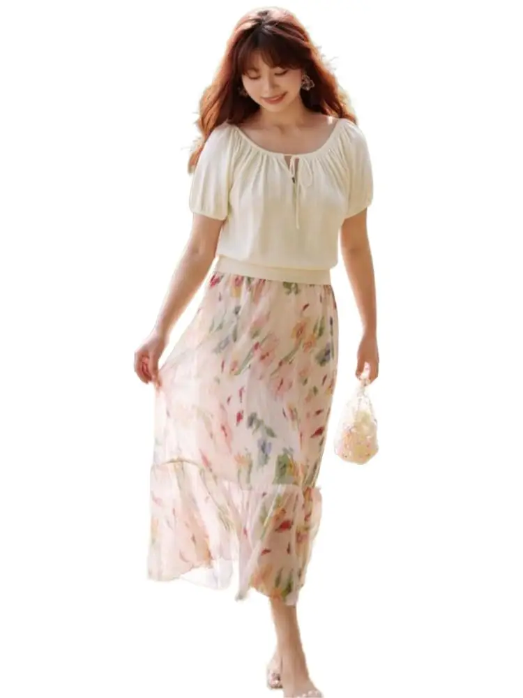 2024 Vintage Fashion High Waist Skirts for Women Floral Print Chiffon Summer Elegant Luxury Midi Skirt Korean Plus Size Skirt
2024 Vintage Fashion High Waist Skirts for Women Floral Print Chiffon Summer Elegant Luxury Midi Skirt Korean Plus Size Skirt