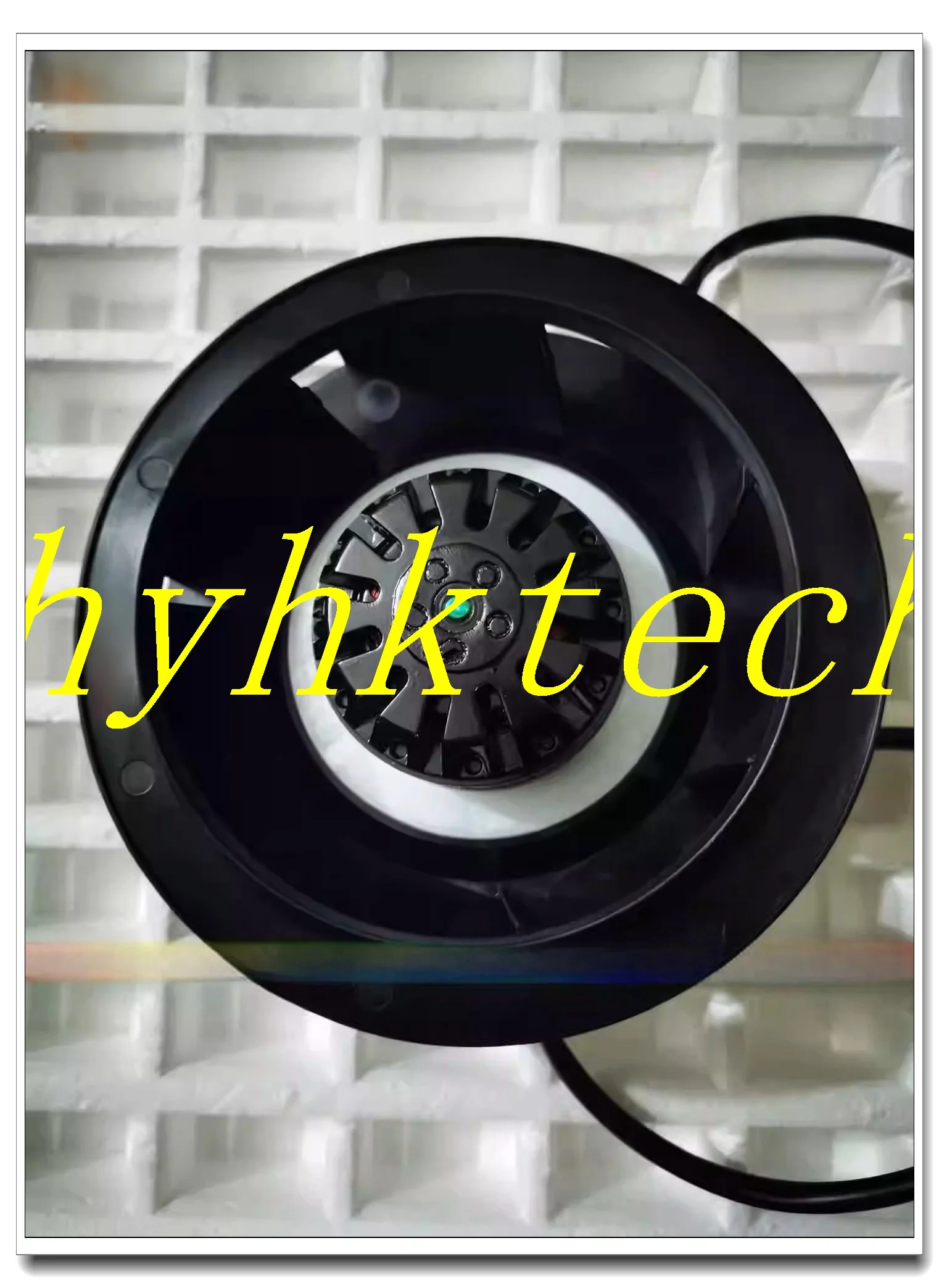 C17569-V2HBLP 230 В электронный вентилятор охлаждения, 100% тестовая работа перед отправкой
C17569-V2HBLP 230 В электронный вентилятор охлаждения, 100% тестовая работа перед отправкой