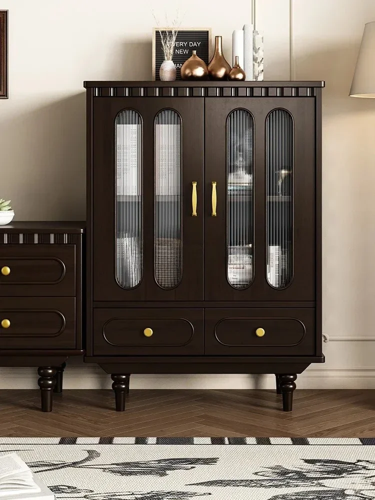 Французский боковой шкаф для телевизора со стеклянной дверью из цельного дерева, белый бытовой настенный в кремовом стиле, встроенный напольный винный шкаф
Французский боковой шкаф для телевизора со стеклянной дверью из цельного дерева, белый бытовой настенный в кремовом стиле, встроенный напольный винный шкаф