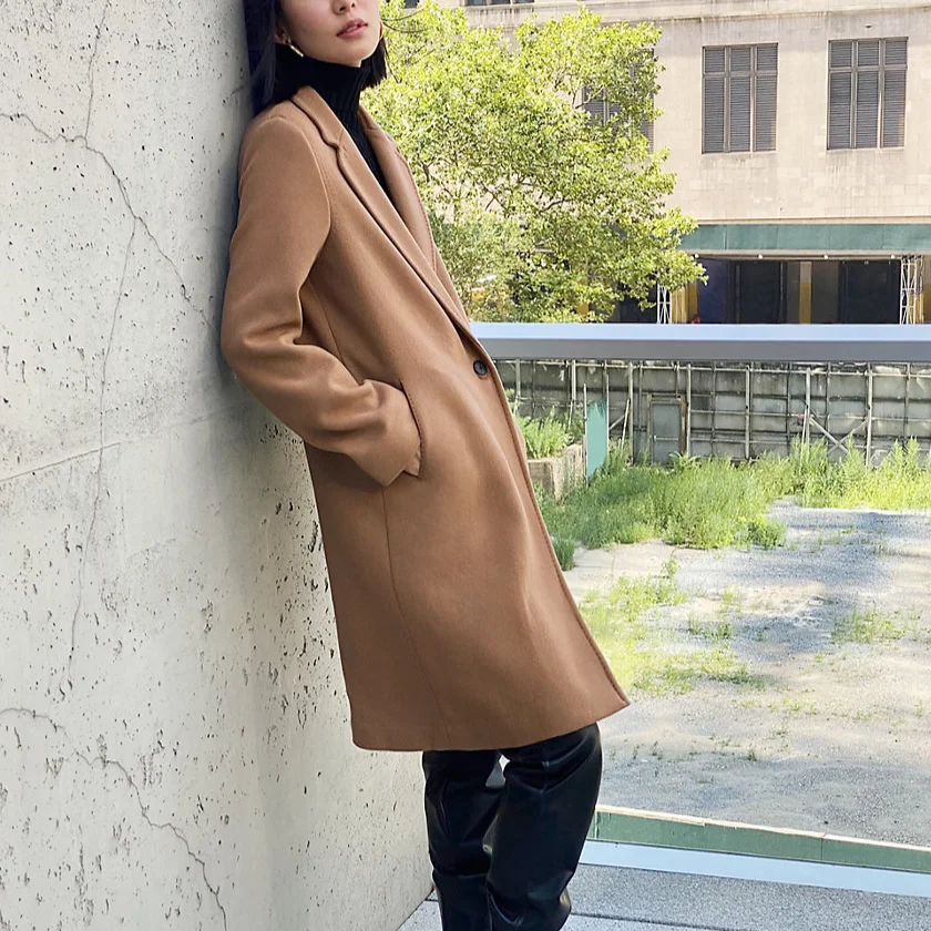 2022 Winter Women Jackets One Button Suit Collar Wool Simple Long Coats Women
2022 Winter Women Jackets One Button Suit Collar Wool Simple Long Coats Women