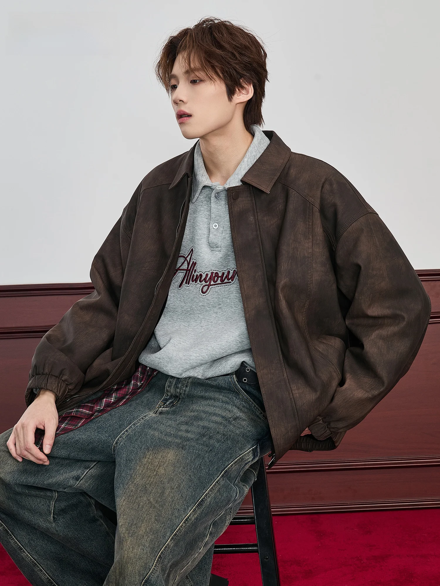 Мужская кожаная куртка Mark Fairwe: утепленная, свободного кроя, в мотоциклетном стиле, повседневная, модная, ветрозащитная, на молнии
Мужская кожаная куртка Mark Fairwe: утепленная, свободного кроя, в мотоциклетном стиле, повседневная, модная, ветрозащитная, на молнии