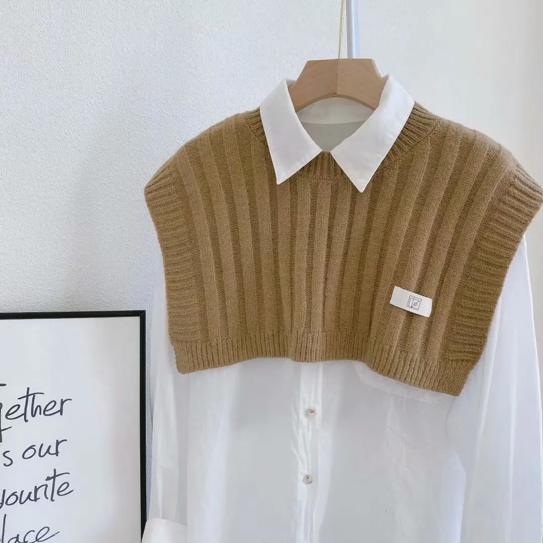 2022 Spring Autumn Knitting Shawl Air Conditioning Room Decoration Neck Protection False Collar Cloak Women Ponchos Capes Khaki
2022 Spring Autumn Knitting Shawl Air Conditioning Room Decoration Neck Protection False Collar Cloak Women Ponchos Capes Khaki