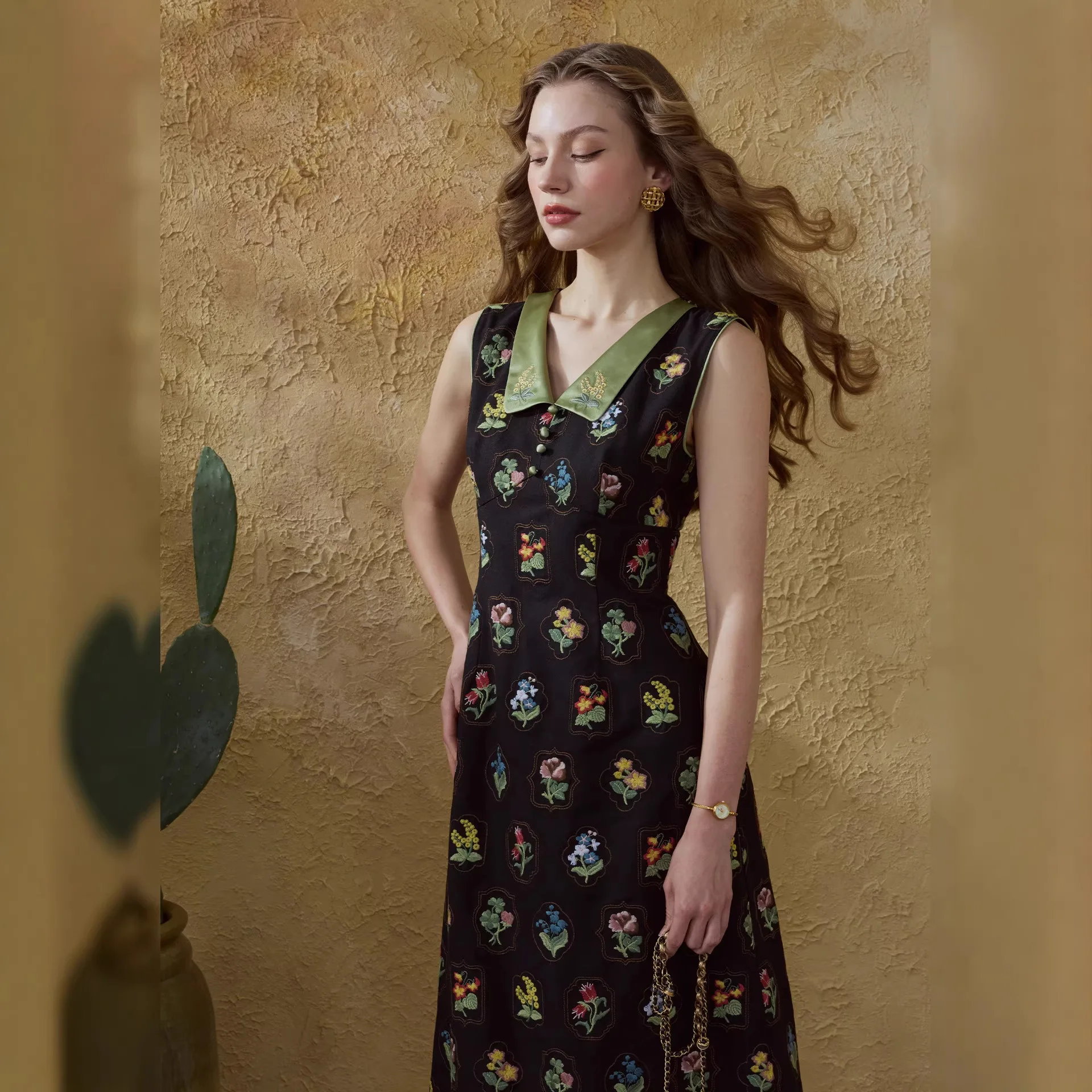 Full Flower Chinese Cheongsam Dress Summer French Retro Embroidery Waist Black
Full Flower Chinese Cheongsam Dress Summer French Retro Embroidery Waist Black