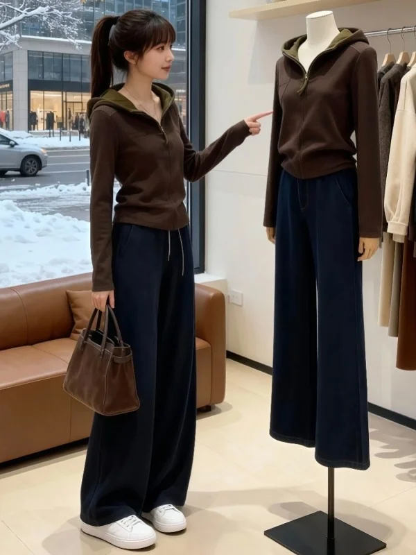 Cafe Brown Hooded Sweatshirt Women's Spring New plus Size Slimming Concealing Base Layer Top Half Zipper Casual Streetwear
Cafe Brown Hooded Sweatshirt Women's Spring New plus Size Slimming Concealing Base Layer Top Half Zipper Casual Streetwear