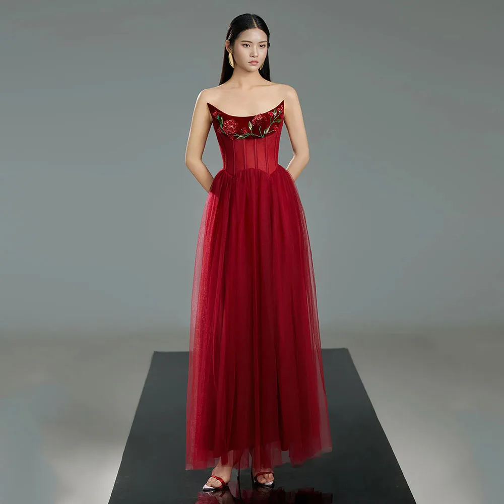 Fashion Red Tulle Evening Dress For Wedding Strapless Beading Women's Evening Gown A Line Long Formal Dresses2025
Fashion Red Tulle Evening Dress For Wedding Strapless Beading Women's Evening Gown A Line Long Formal Dresses2025