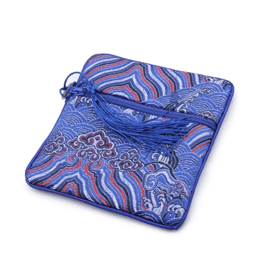 Chinese Style Silk Jewelry Organizer Coin Purse Sea Wave Pattern Brocade Pouch Embroidery Zipper Bag Jewelry Storage Bag
Chinese Style Silk Jewelry Organizer Coin Purse Sea Wave Pattern Brocade Pouch Embroidery Zipper Bag Jewelry Storage Bag