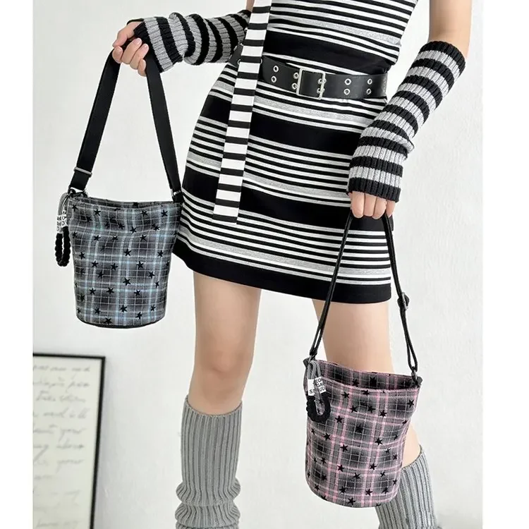 Summer Women’s Handbag canvas Handbag For Women Fashion Crossbody bag for women Trend Shoulder bag for women
Summer Women’s Handbag canvas Handbag For Women Fashion Crossbody bag for women Trend Shoulder bag for women