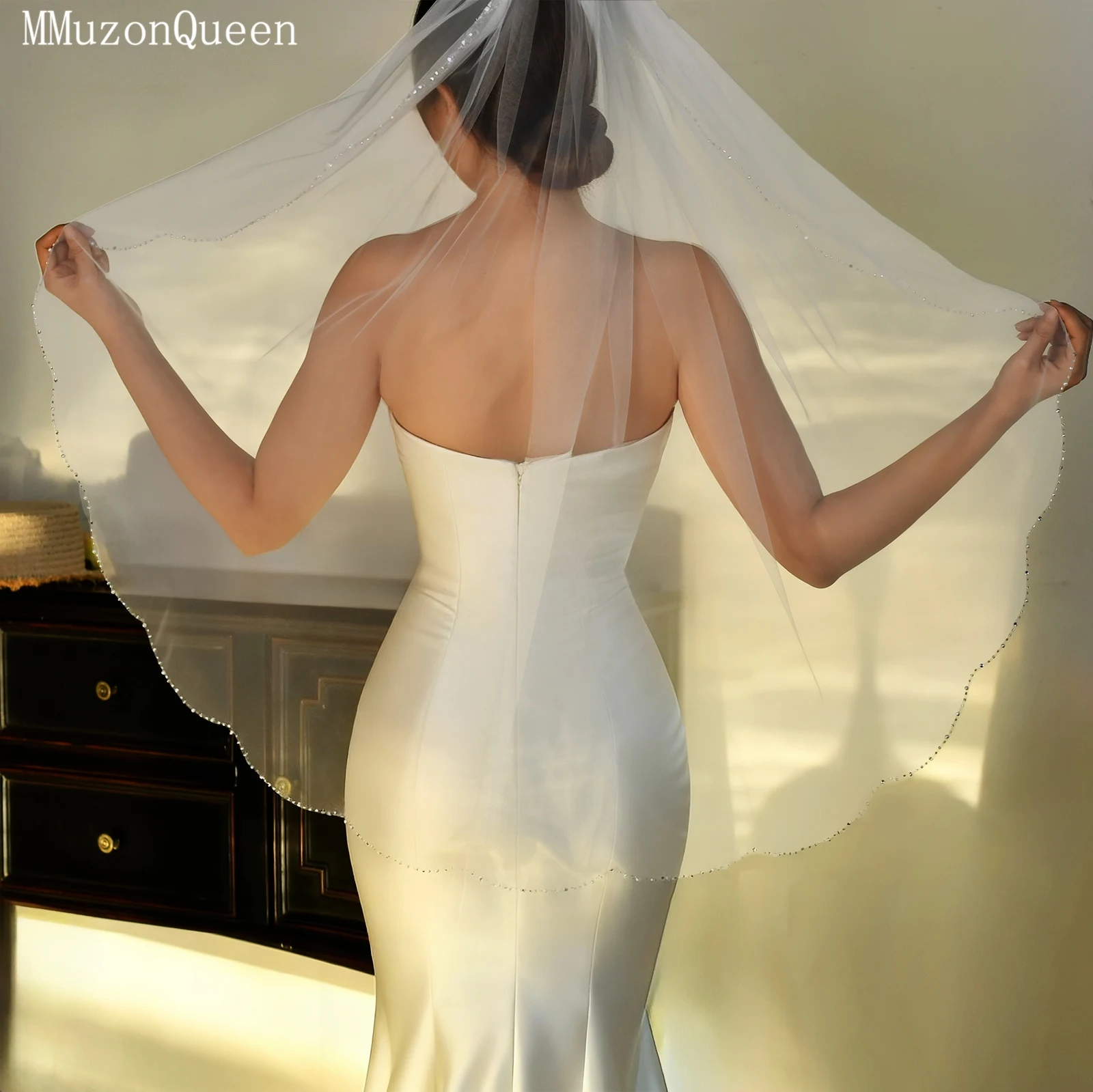 TOPQUEEN V33 Свадебная фата с кристаллами и лепестками, свадебная фата с кристаллами и бисером, свадебная фата с кристаллами и бисером, настраиваемая
TOPQUEEN V33 Свадебная фата с кристаллами и лепестками, свадебная фата с кристаллами и бисером, свадебная фата с кристаллами и бисером, настраиваемая