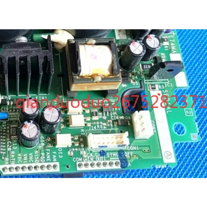 Suitable for Mitsubishi inverter E700-E740 series 1.5-2 2-3.7 kw inverter power drive board module E74MA3.7
Suitable for Mitsubishi inverter E700-E740 series 1.5-2 2-3.7 kw inverter power drive board module E74MA3.7