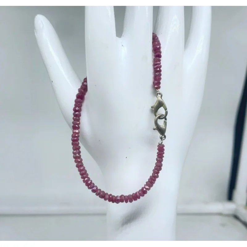 Natural Ruby Bracelet 5mm Round Faceted Beads 7inches Handmade Gemstone Jewelry
Natural Ruby Bracelet 5mm Round Faceted Beads 7inches Handmade Gemstone Jewelry
