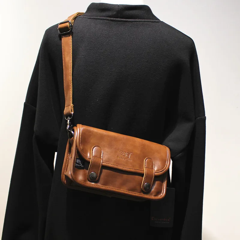 Fashionable Men's Single Shoulder Bag Casual Mailman Crossbody Small Bag Japanese Style Chest Bag Trendy Backpack Three-Box
Fashionable Men's Single Shoulder Bag Casual Mailman Crossbody Small Bag Japanese Style Chest Bag Trendy Backpack Three-Box