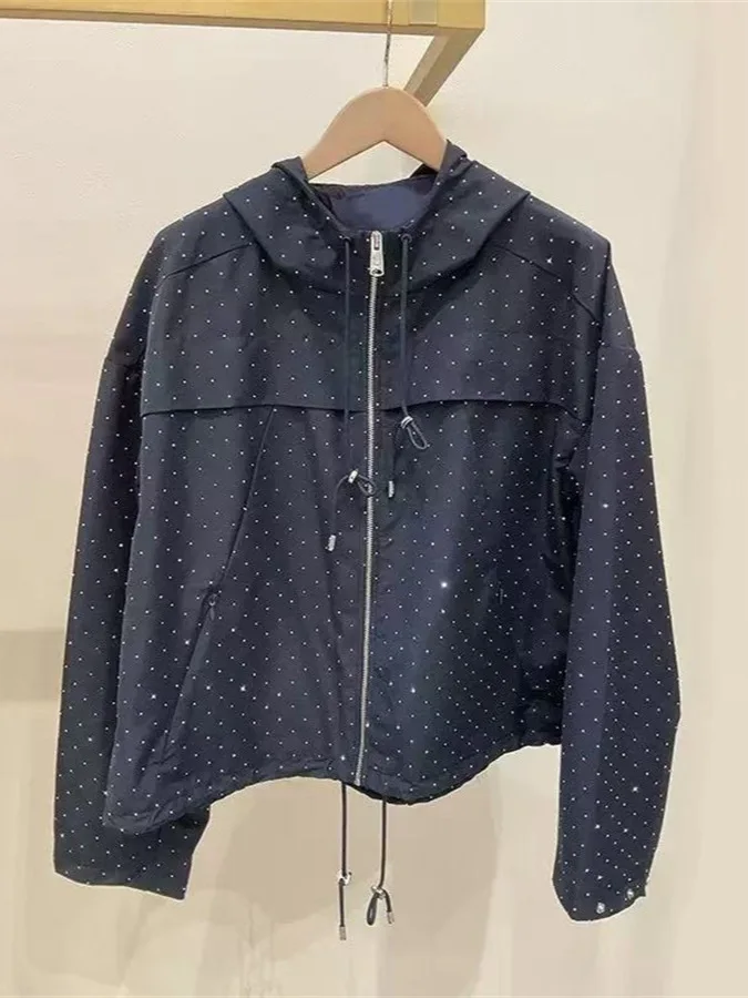 2026 New Arrival Women Fashion Hooded Jacket with Rhinestone Decoration, French Style Loose Casual Lightweight Outerwear
2026 New Arrival Women Fashion Hooded Jacket with Rhinestone Decoration, French Style Loose Casual Lightweight Outerwear