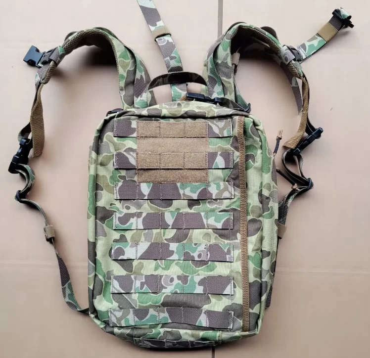 US Duck Camouflage Backpack Man Outdoor Green
US Duck Camouflage Backpack Man Outdoor Green