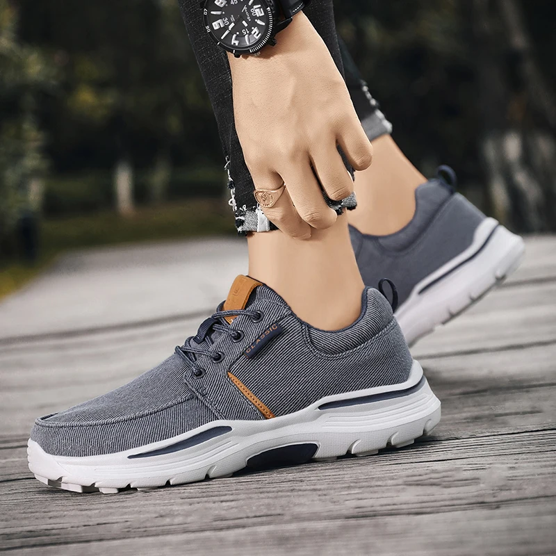 Canvas shoes, 2025 new summer breathable casual shoes, men's trendy, versatile, anti-slip, light weight sports loafers
Canvas shoes, 2025 new summer breathable casual shoes, men's trendy, versatile, anti-slip, light weight sports loafers