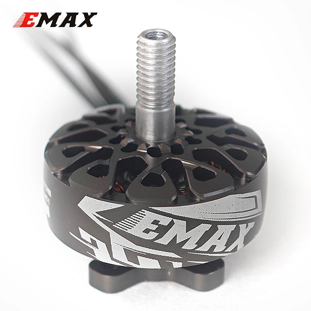 EMAX ECOIII 2808 1300KV/ 1500KV 3-6S Brushless Motor 5mm Shaft Compatible 6-7inch Propellers for RC FPV Racing Drone
EMAX ECOIII 2808 1300KV/ 1500KV 3-6S Brushless Motor 5mm Shaft Compatible 6-7inch Propellers for RC FPV Racing Drone